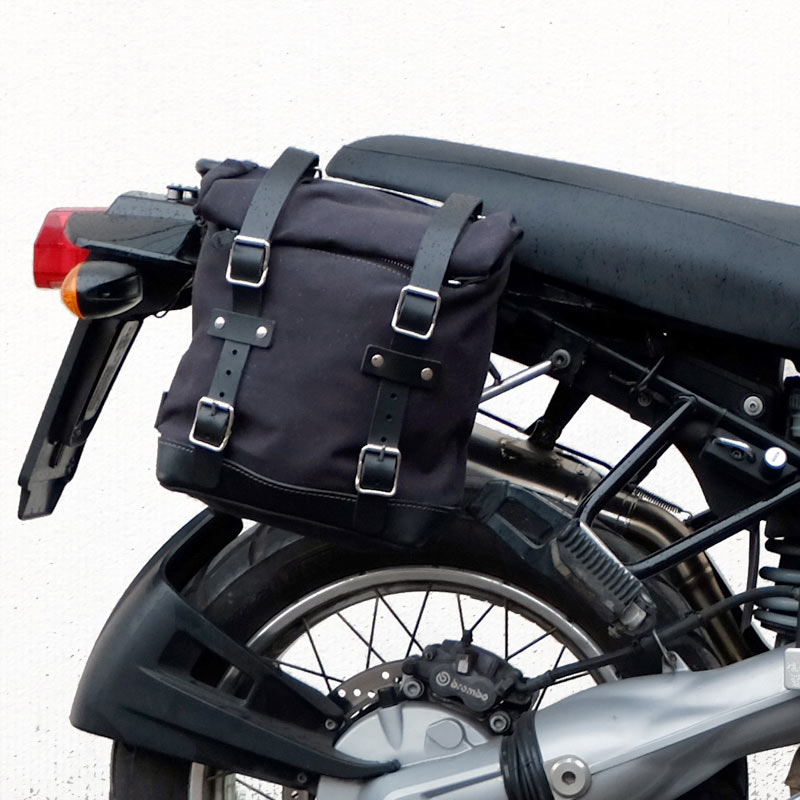 Canvas side bag and R1200 GS LC frame