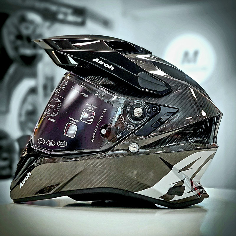 Airoh ON-OFF Commander Helm carbonglanz CM99 Integral Helme | MotoStorm