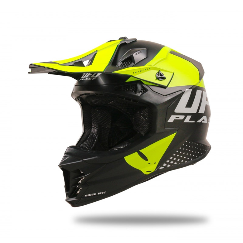 Casco Ufo Intrepid 2024 nero giallo