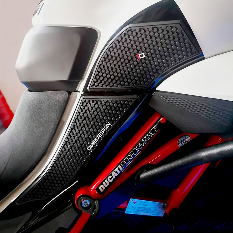 Protezione Serbatoio OneDesign Multistrada V2 nero