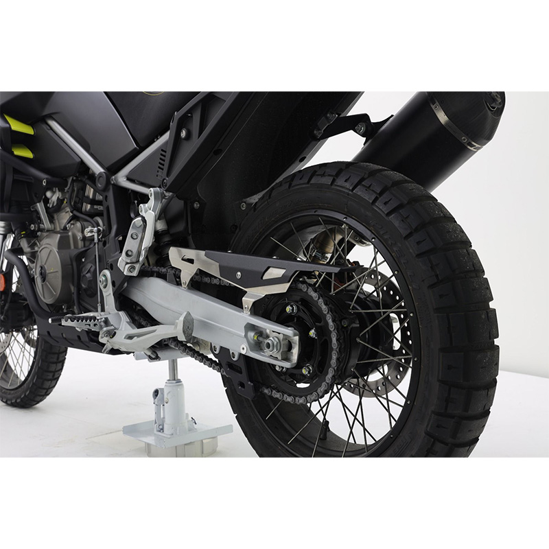 Protezione Catena Isotta Aprilia Tuareg 660 nero
