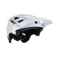 Leatt Enduro 2.0 V.23 Helm weiß - 2