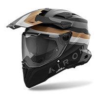 Casco Airoh Commander 2 Doom negro