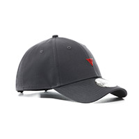Gorra Dainese Pin 9Forty Snapback gris