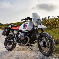 Unit Garage Kit NineT Pure  PARIS DAKAR con accesorios