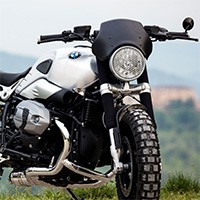 Unit Garage Black Windscreen Ninet